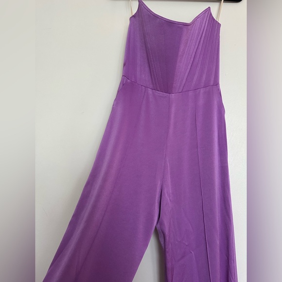 NWT Alex perry purple jumpsuit in XS - Picture 3 of 6